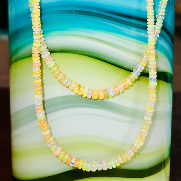 Natural Opal 2 strands 17”-19” Excellent Fire RAINBOW - Picture 1 of 3